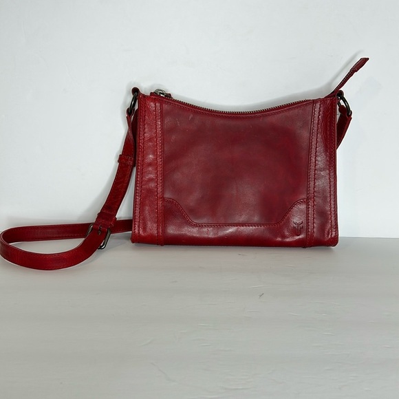 Frye Handbags - Frye Melissa leather zip crossbody smooth burgundy purse